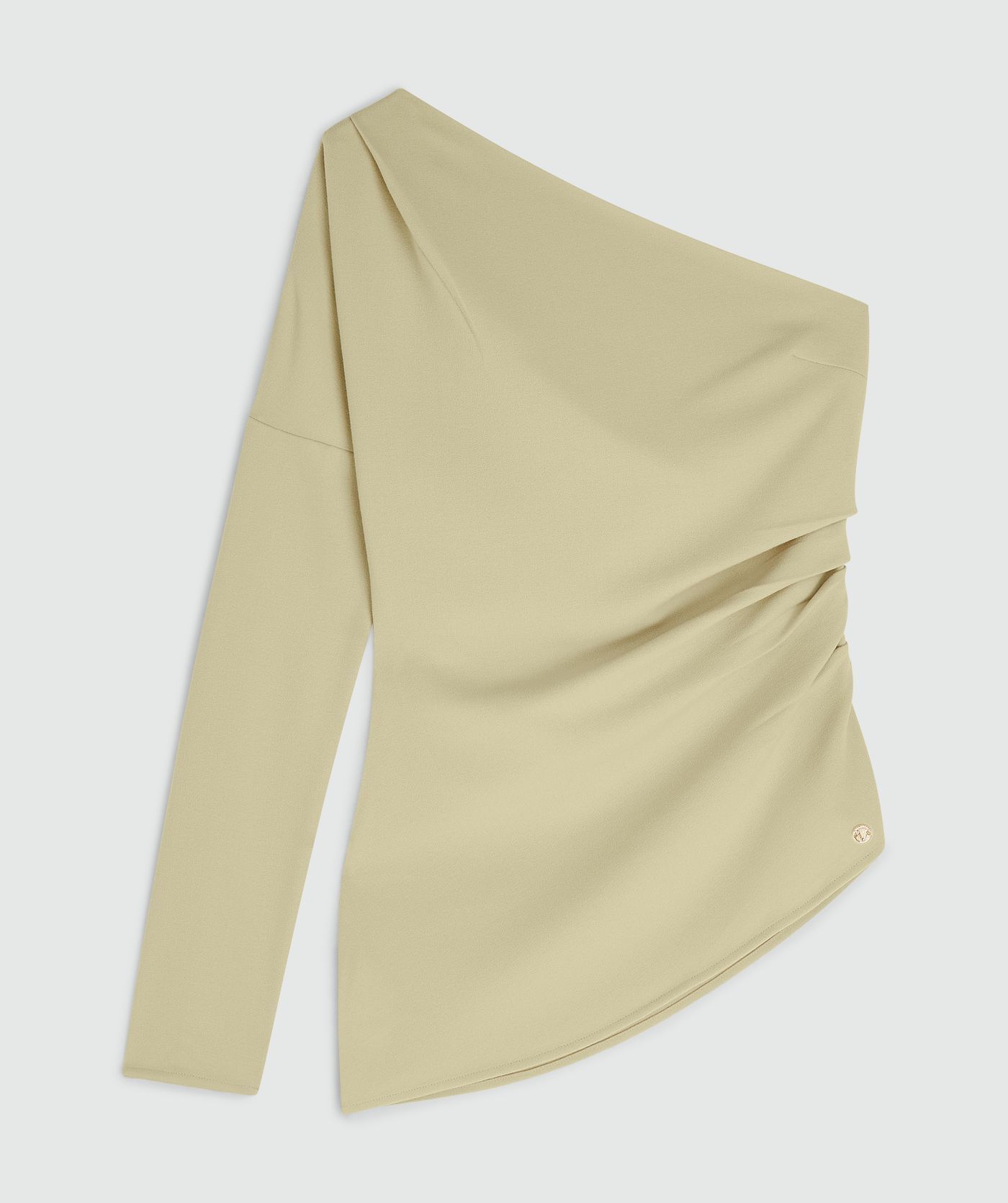 kelvis_dusty-green_jv-2507-0105-600_fall-25-drop-1_still_201_1