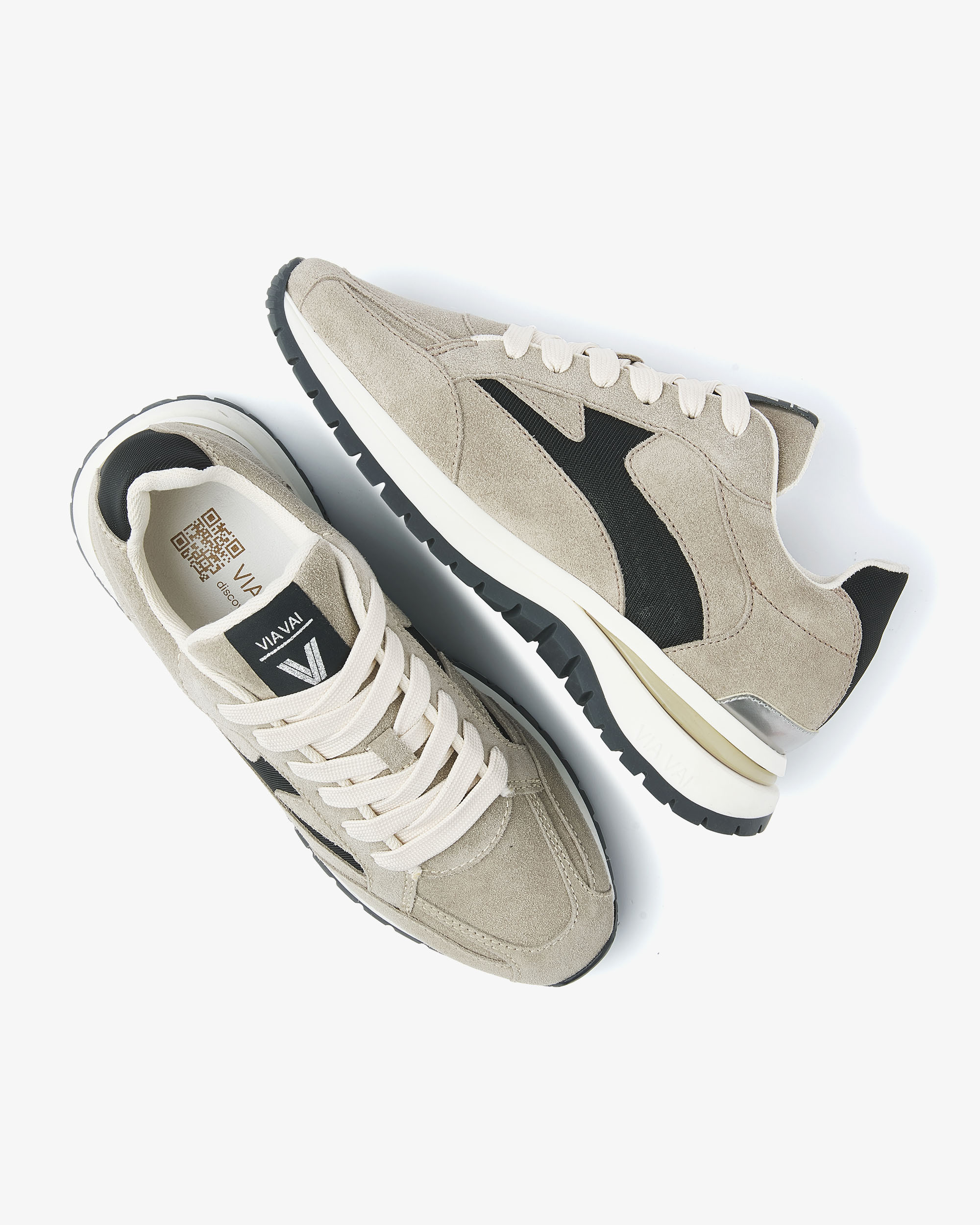 VIA-VAI-WO_AW2526_204_62343-01-204_4