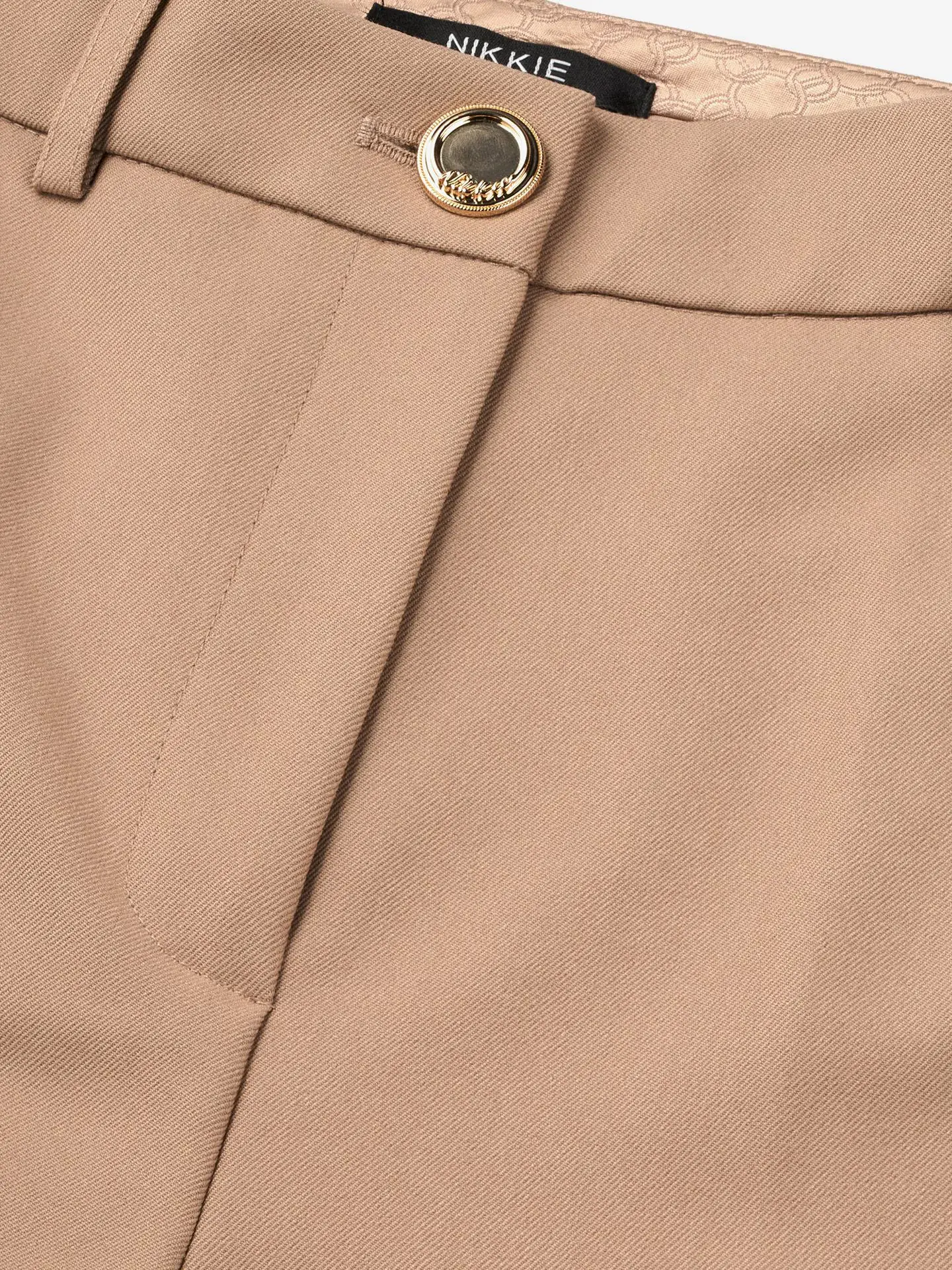 N2727_2601_5023_4_1920x1920