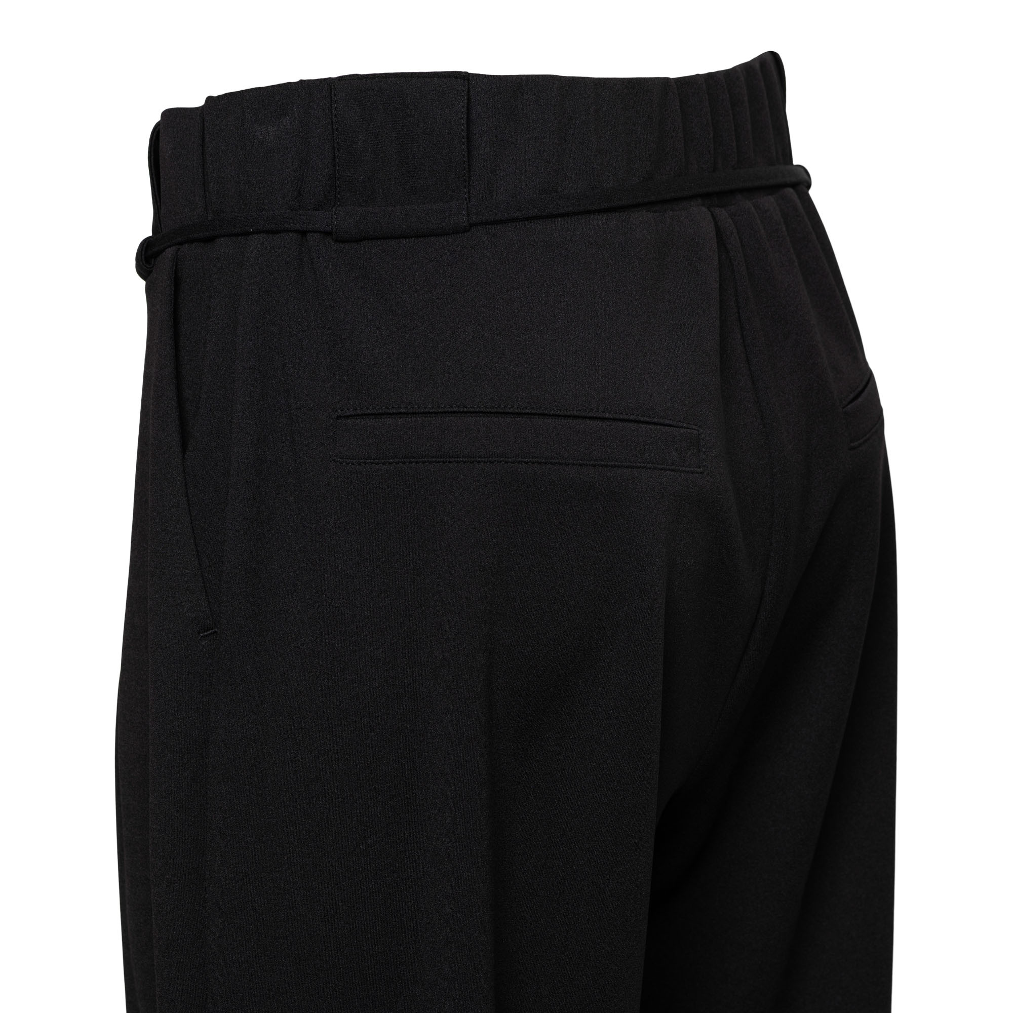 CO-WOMAN_Carry-over-SpringSummer-1-2026_61050_PA409_3